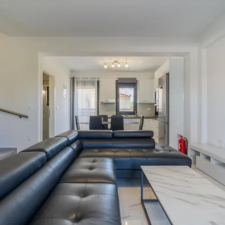 Sithoniars Sea Nomad Luxury Maisonette Hébergement de vacances *