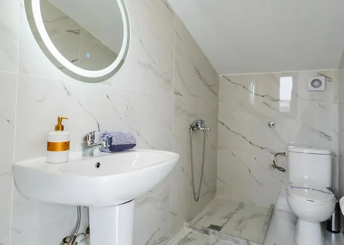 Sithoniars Sea Nomad Luxury Maisonette *
