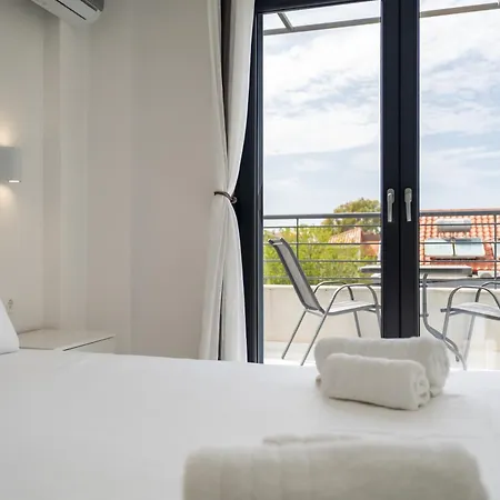 別荘 Sithoniars Sea Nomad Luxury Maisonette ニキティ