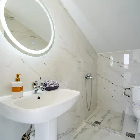 Sithoniars Sea Nomad Luxury Maisonette